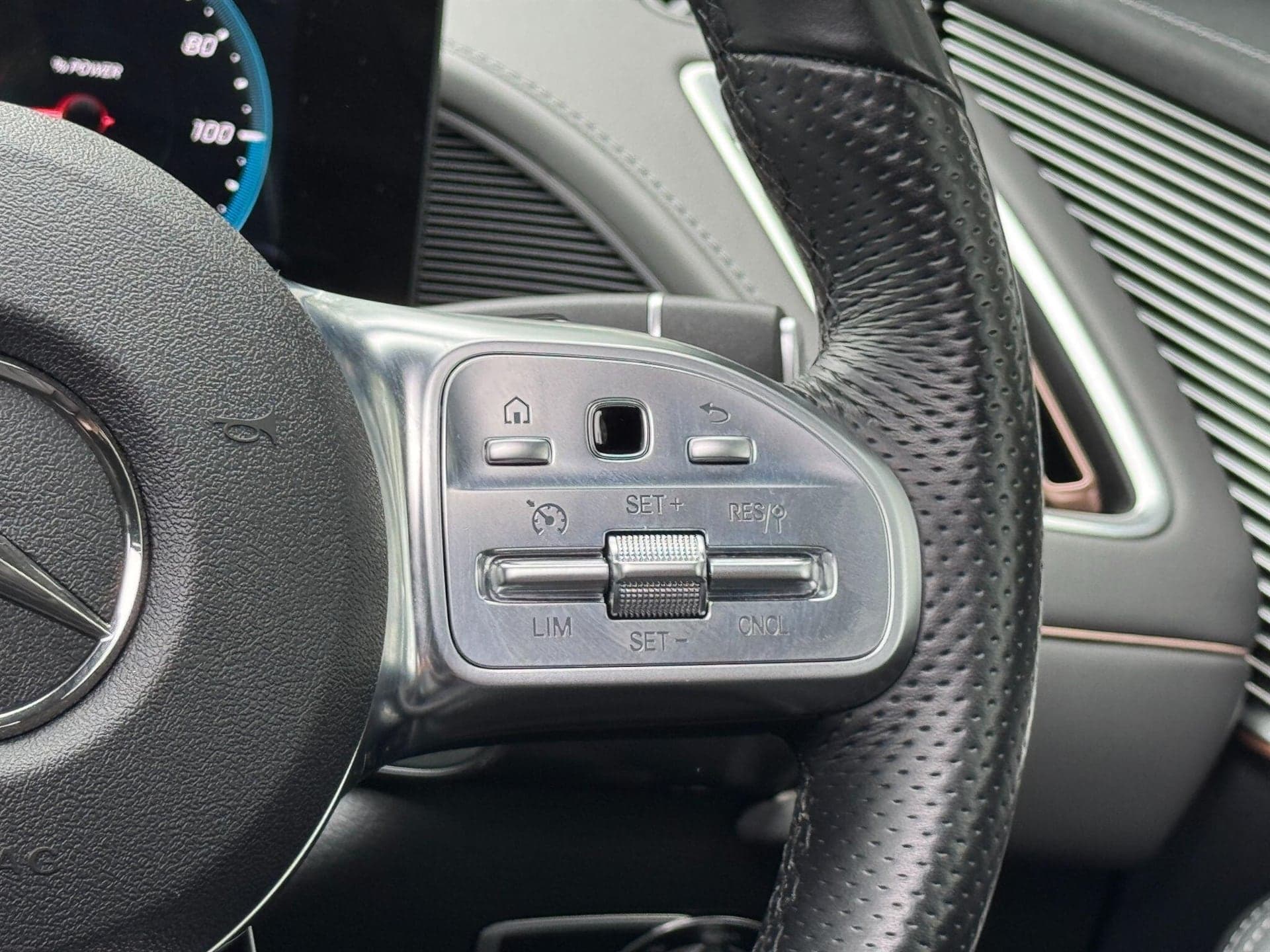 2021 Mercedes-Benz EQC 400 80kWh AMG Line (Premium Plus) Auto 4MATIC