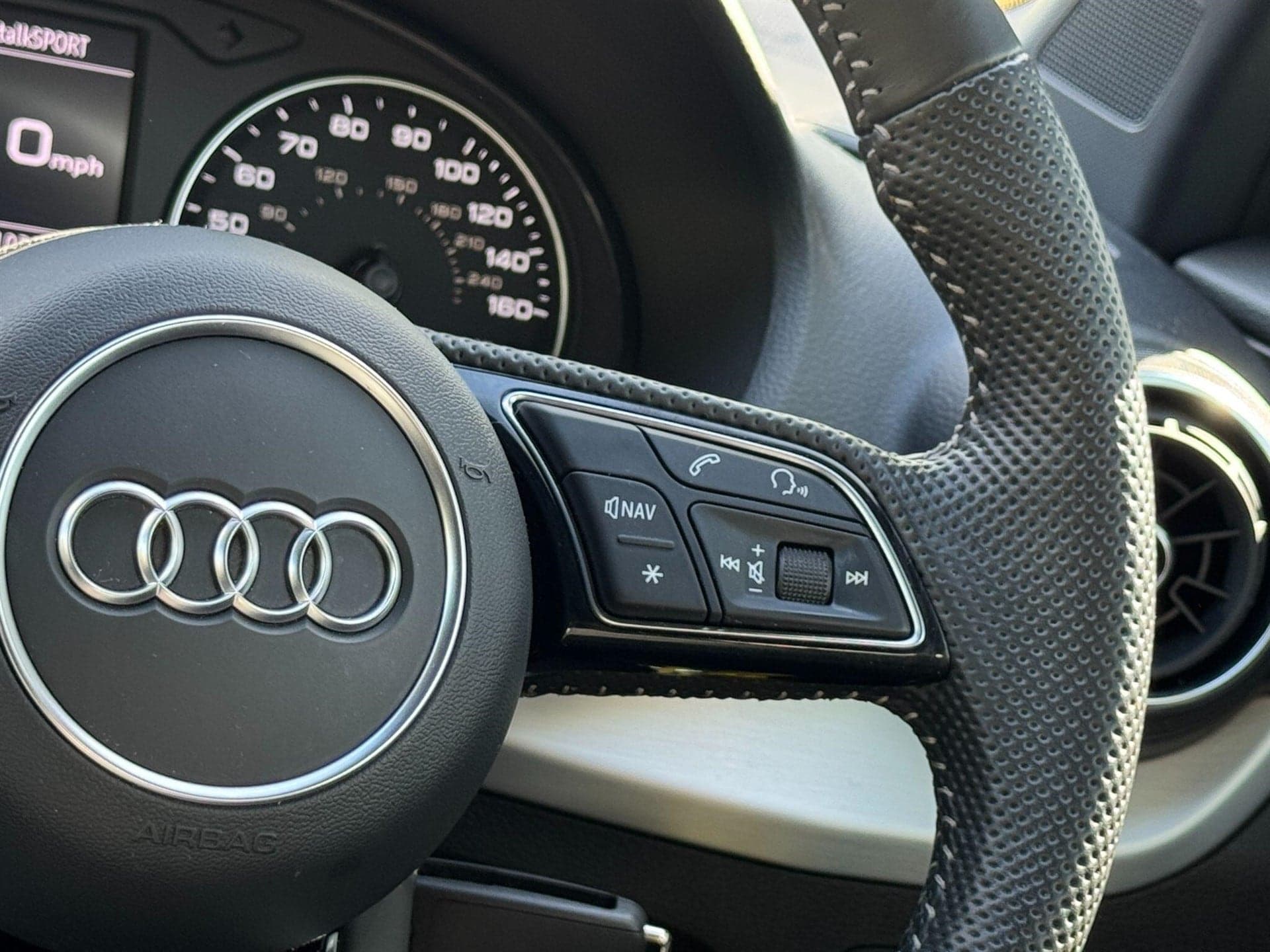 2020 Audi Q2 2.0 TDI 35 S Line S Tronic Quattro