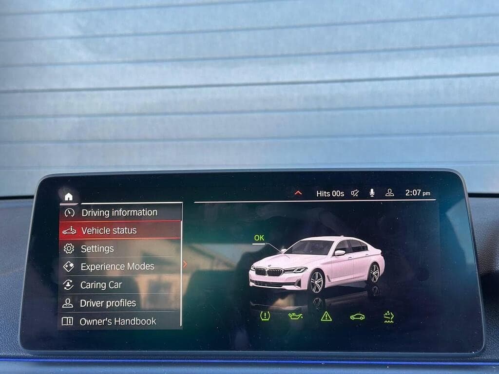 2022 BMW 5 Series 520d MHT SE Steptronic