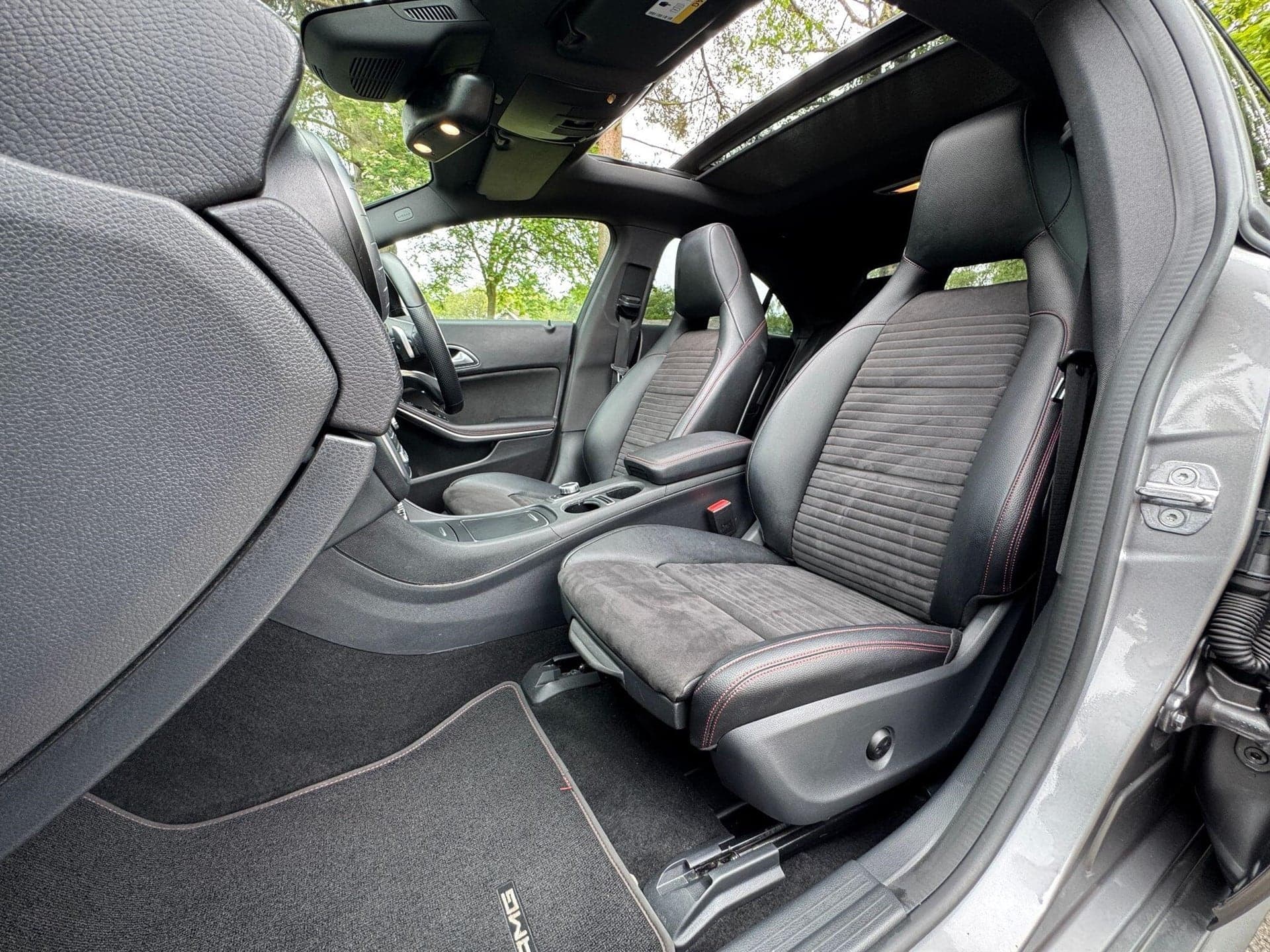2018 Mercedes-Benz CLA 2.1 CLA220d AMG Line Night Edition (Plus) Coupe 7G-DCT
