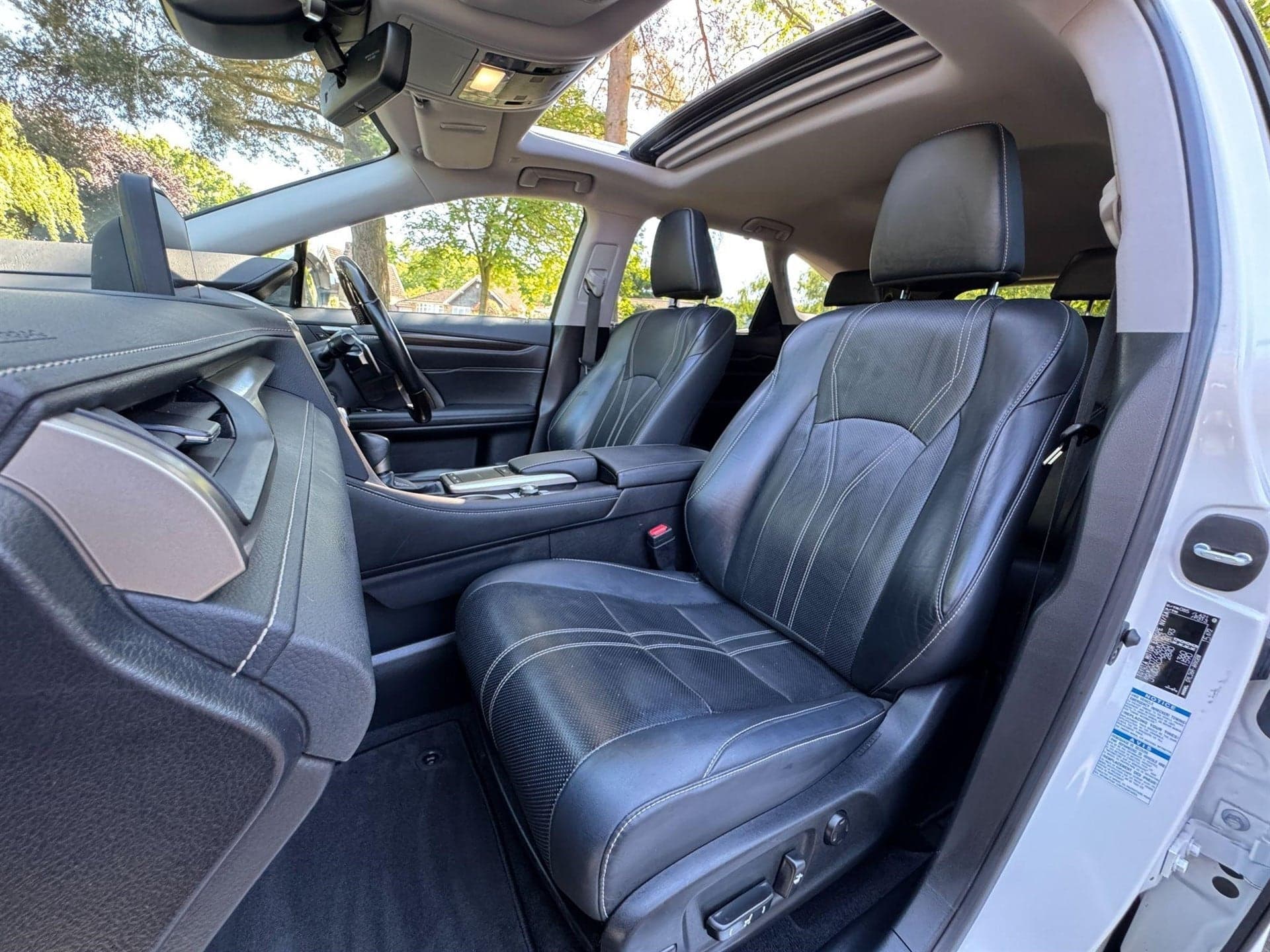 2021 Lexus RX 3.5 L 450h L V6 Takumi E-CVT 4WD