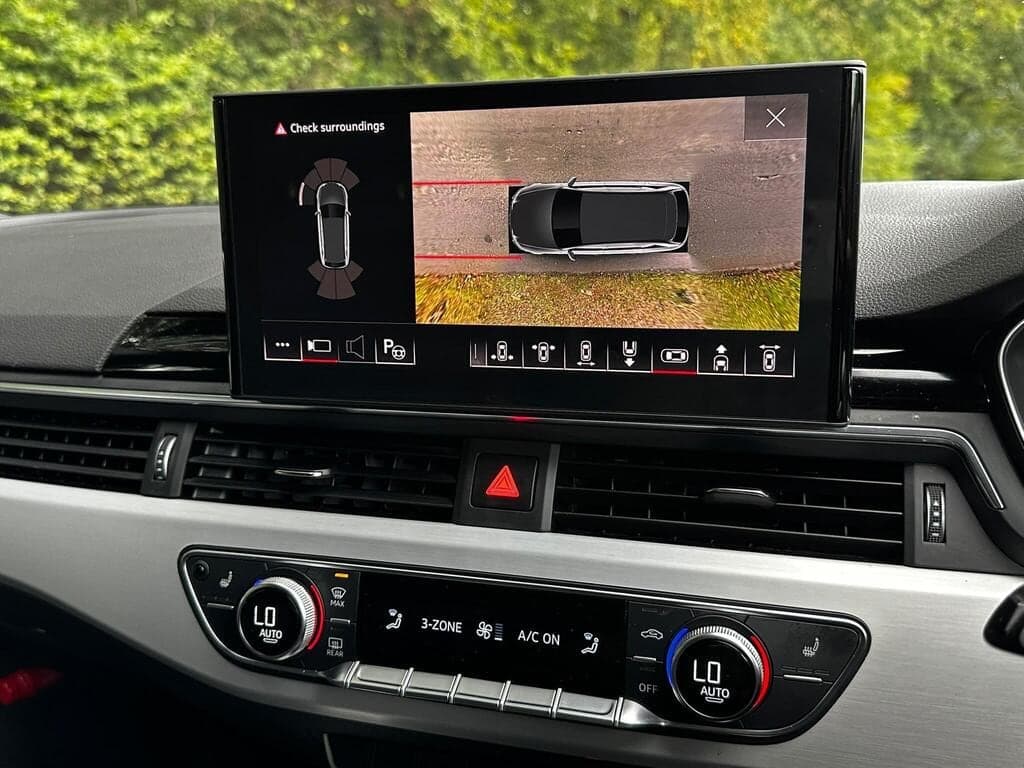 2023 Audi A4 Avant 2.0 TDI 35 Black Edition S Tronic Quattro