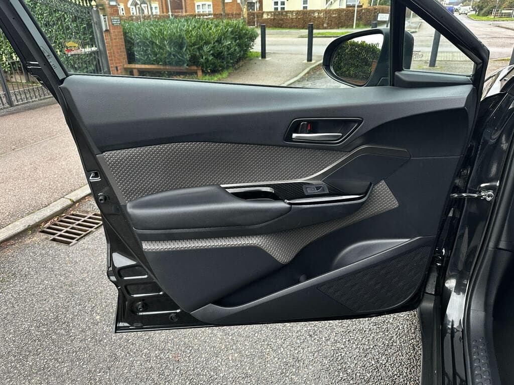 2021 Toyota C-HR 1.8 VVT-h Excel CVT
