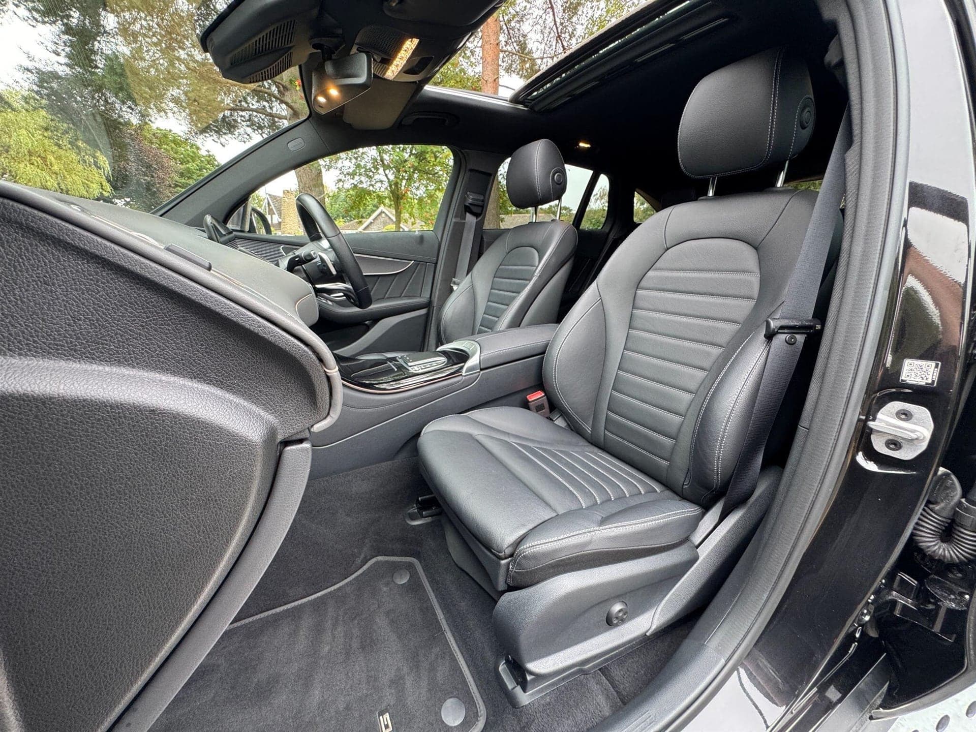 2021 Mercedes-Benz EQC 400 80kWh AMG Line (Premium Plus) Auto 4MATIC