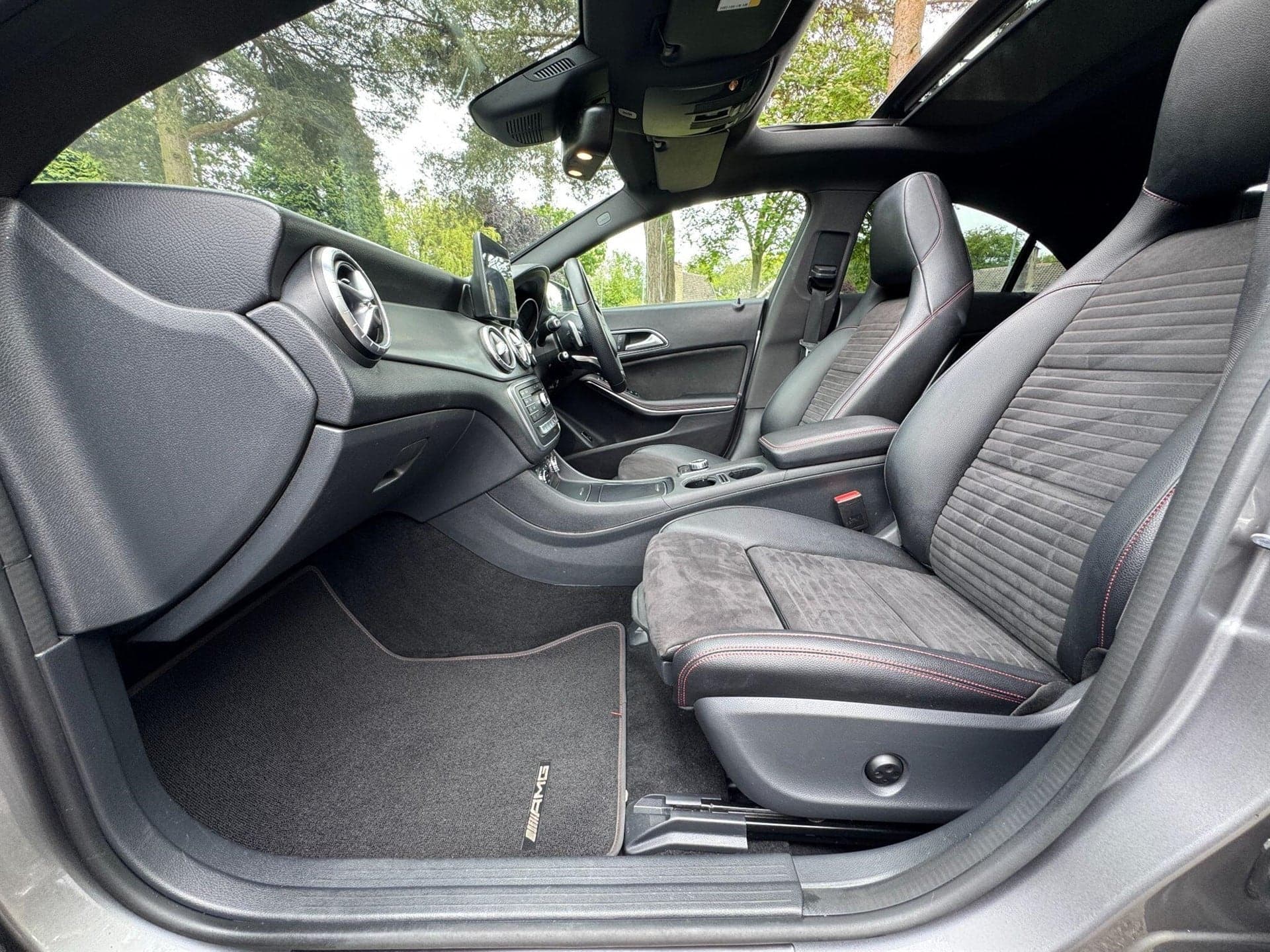 2018 Mercedes-Benz CLA 2.1 CLA220d AMG Line Night Edition (Plus) Coupe 7G-DCT