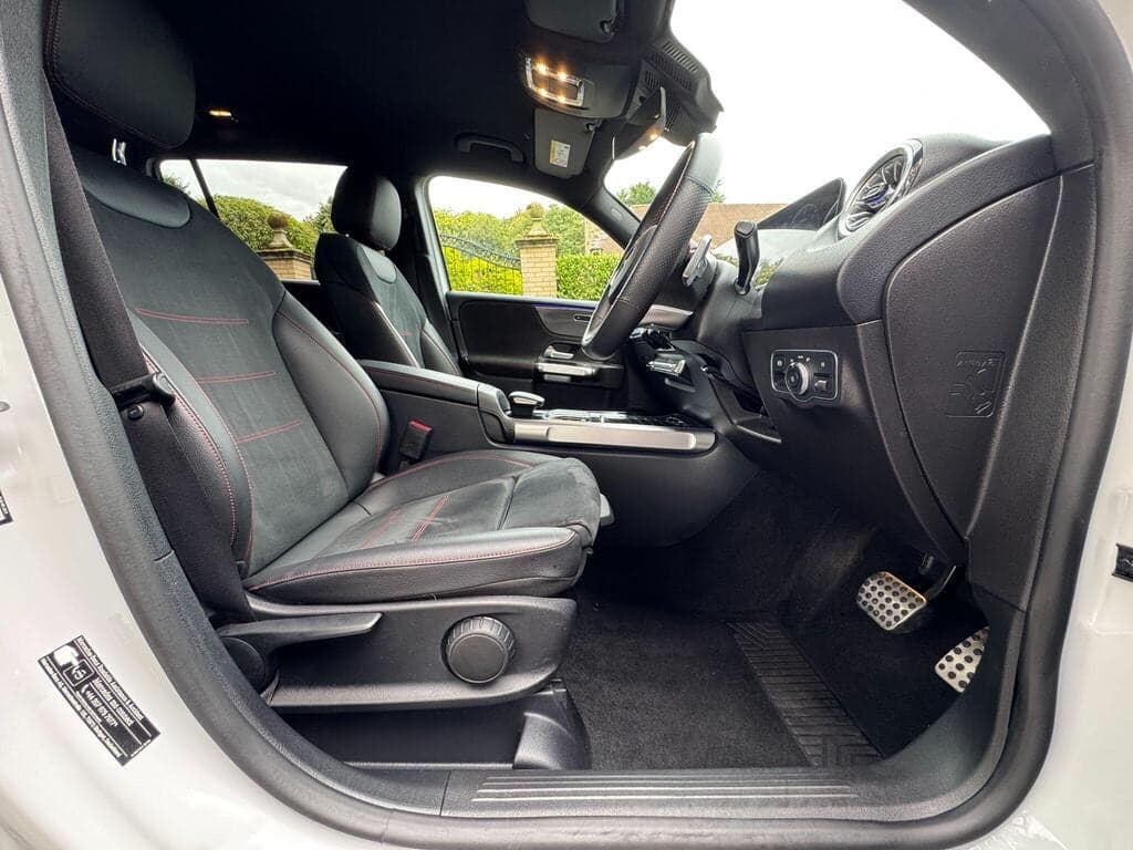 2021 Mercedes-Benz GLB 2.0 GLB220d AMG Line (Premium) 8G-DCT 4MATIC