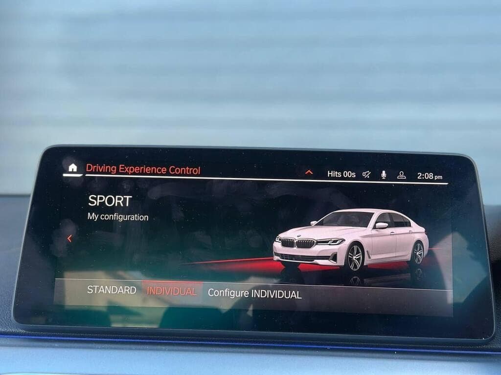 2022 BMW 5 Series 520d MHT SE Steptronic