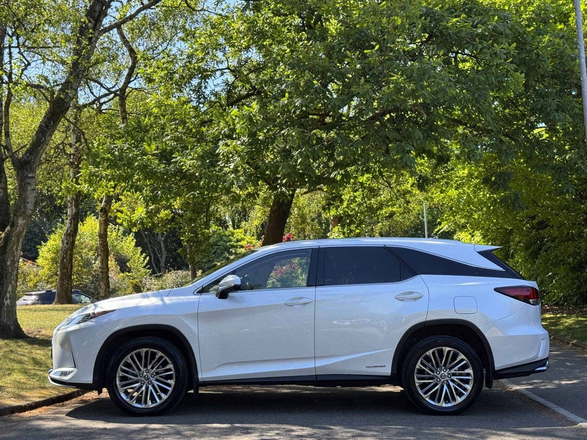 2021 Lexus RX 3.5 L 450h L V6 Takumi E-CVT 4WD
