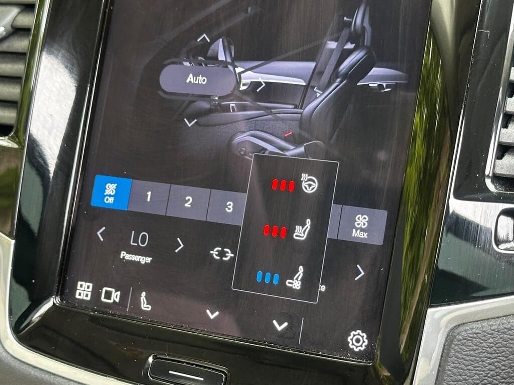 2022 Volvo XC90 2.0 B6 MHEV Ultimate Dark Auto 4WD