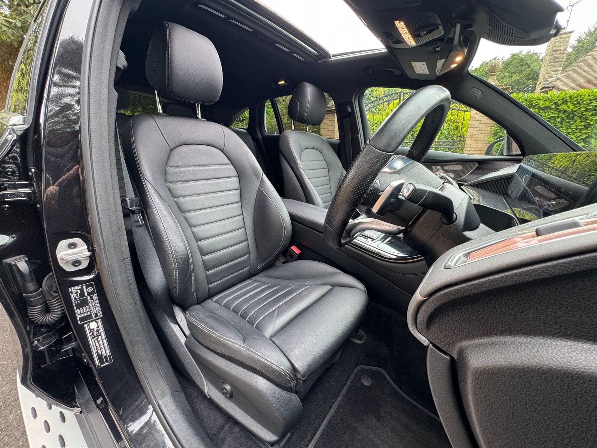 2021 Mercedes-Benz EQC 400 80kWh AMG Line (Premium Plus) Auto 4MATIC