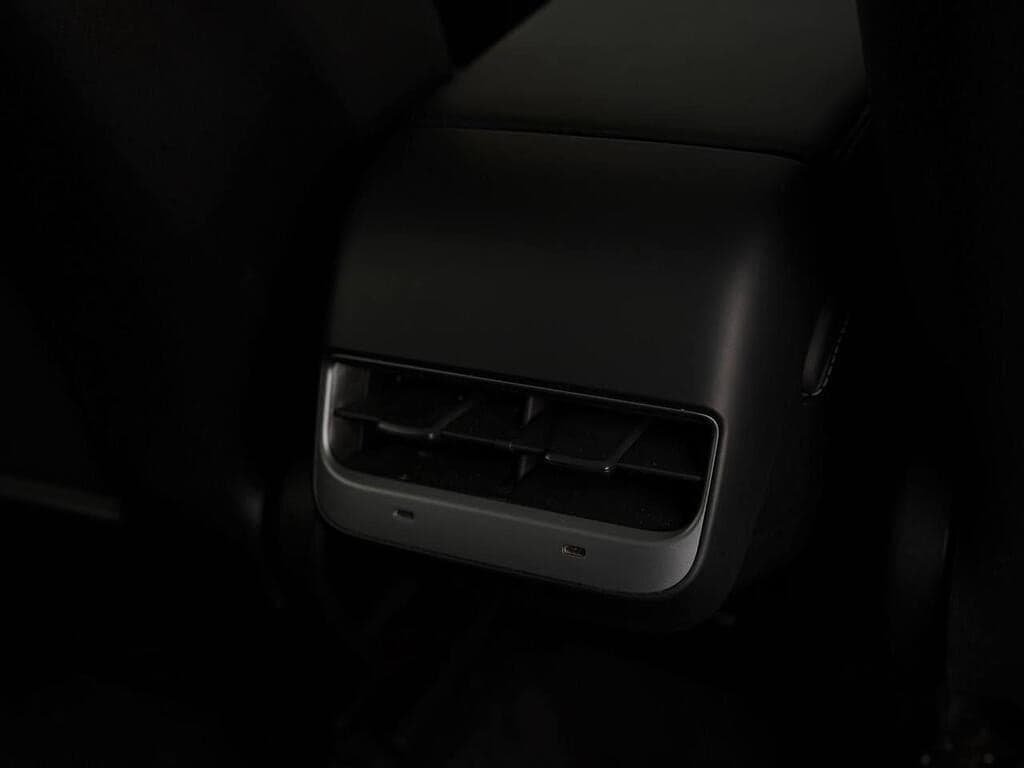 2023 Tesla Model Y Auto RWD 5dr