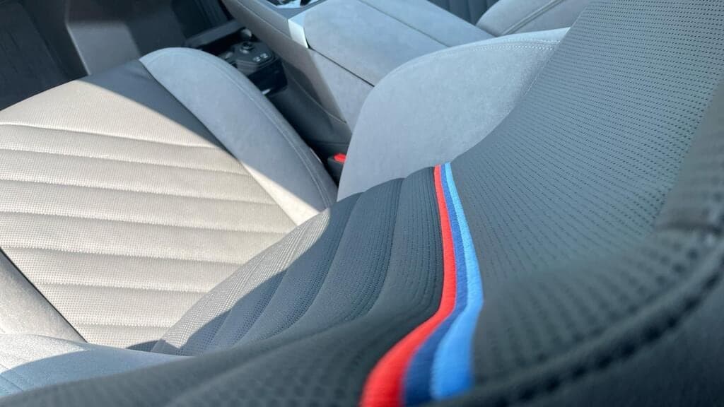2025 BMW iX xDrive 45 M Sport