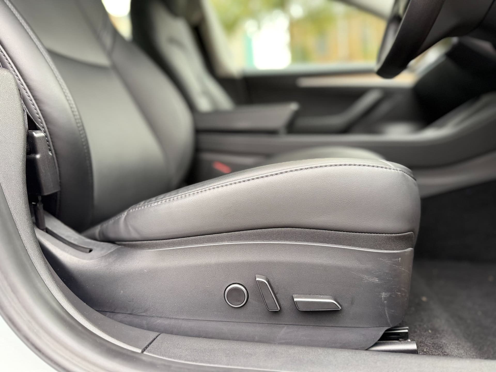 2021 Tesla Model 3 Long Range AWD Auto