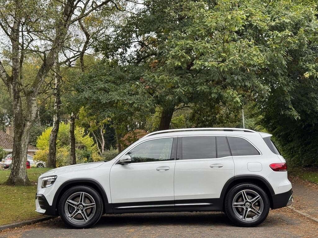 2021 Mercedes-Benz GLB 2.0 GLB220d AMG Line (Premium) 8G-DCT 4MATIC