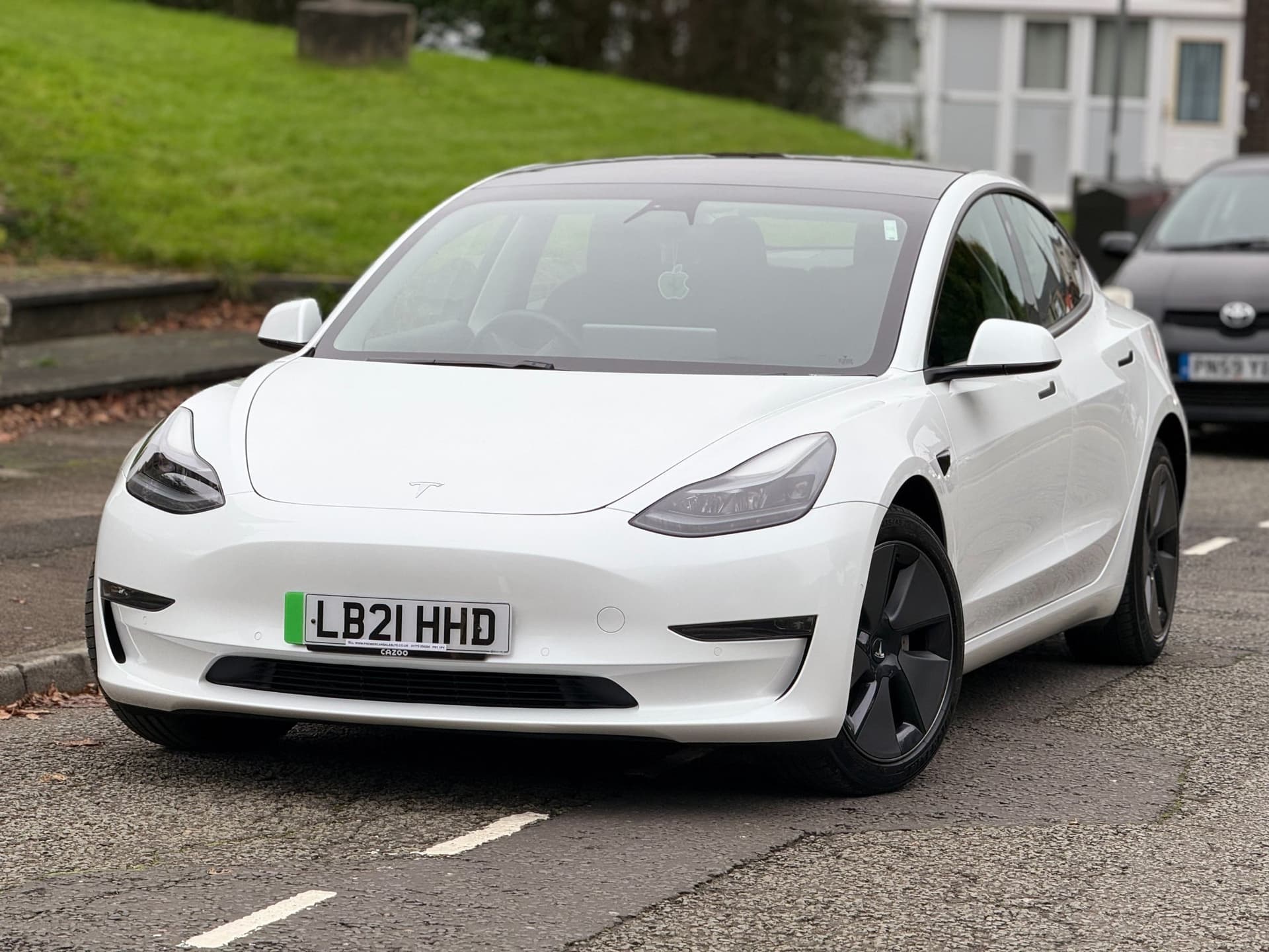 2021 Tesla Model 3 Long Range AWD Auto