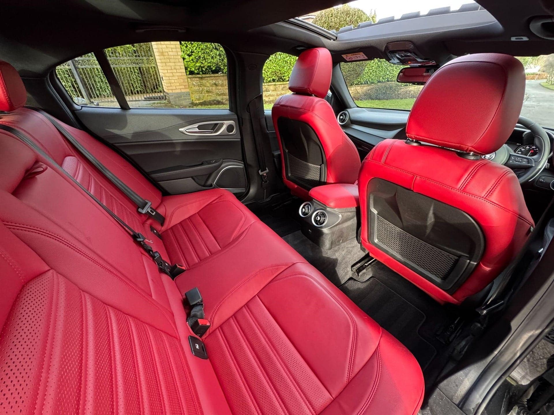 2022 Alfa Romeo Giulia 2.0T Veloce Auto