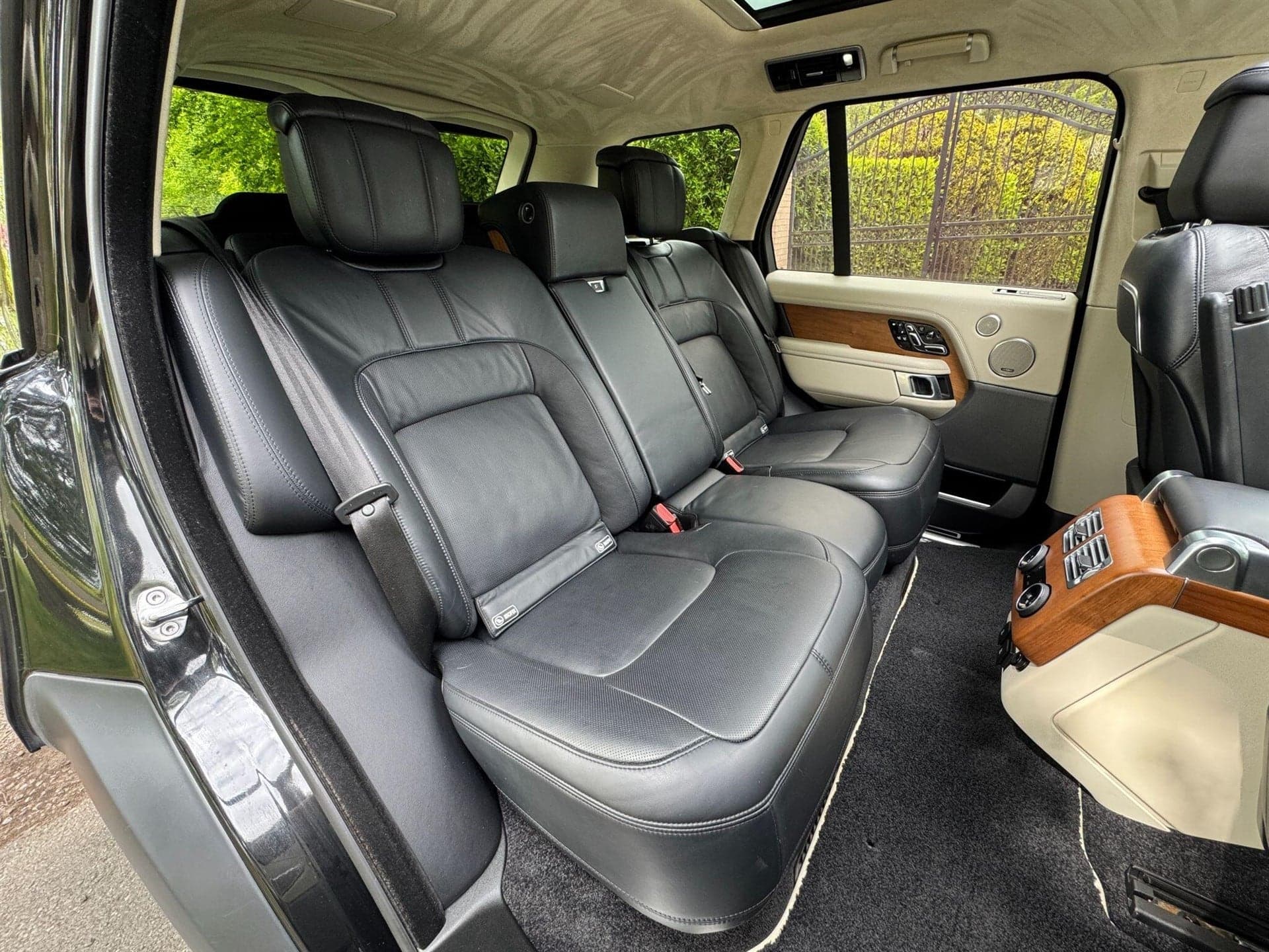 2018 Land Rover Range Rover 4.4 SD V8 Autobiography Auto 4WD