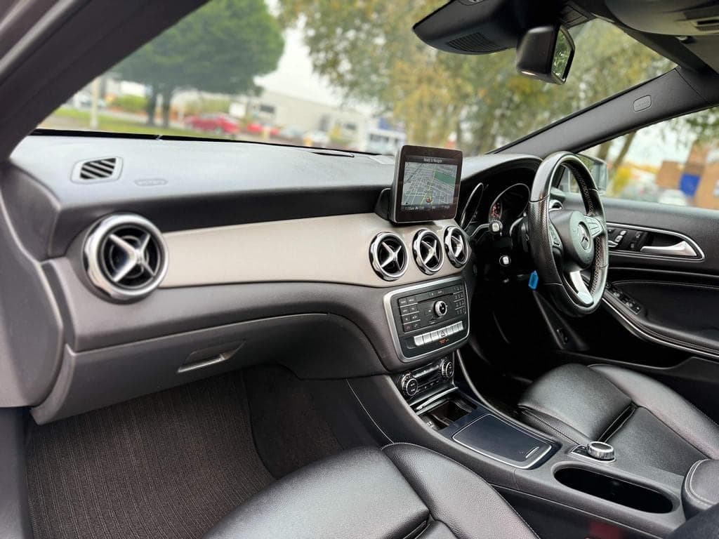 2018 Mercedes-Benz GLA 200 Sport Premium + D Auto