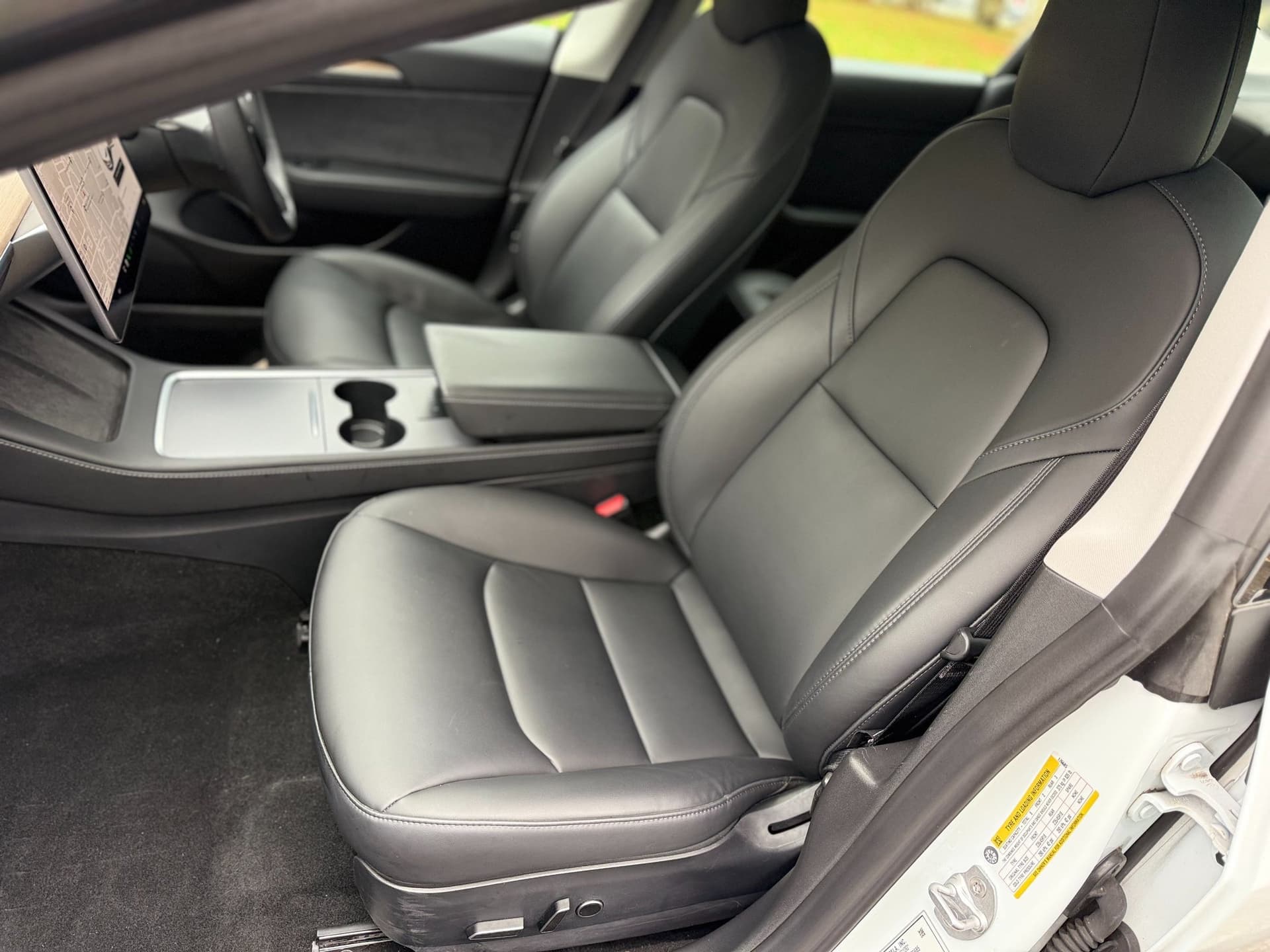 2021 Tesla Model 3 Long Range AWD Auto