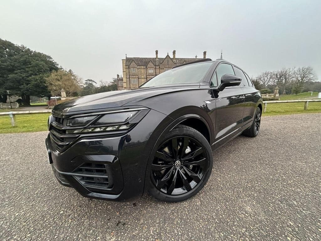 2022 Volkswagen Touareg V6 BLACK EDITION TSI A