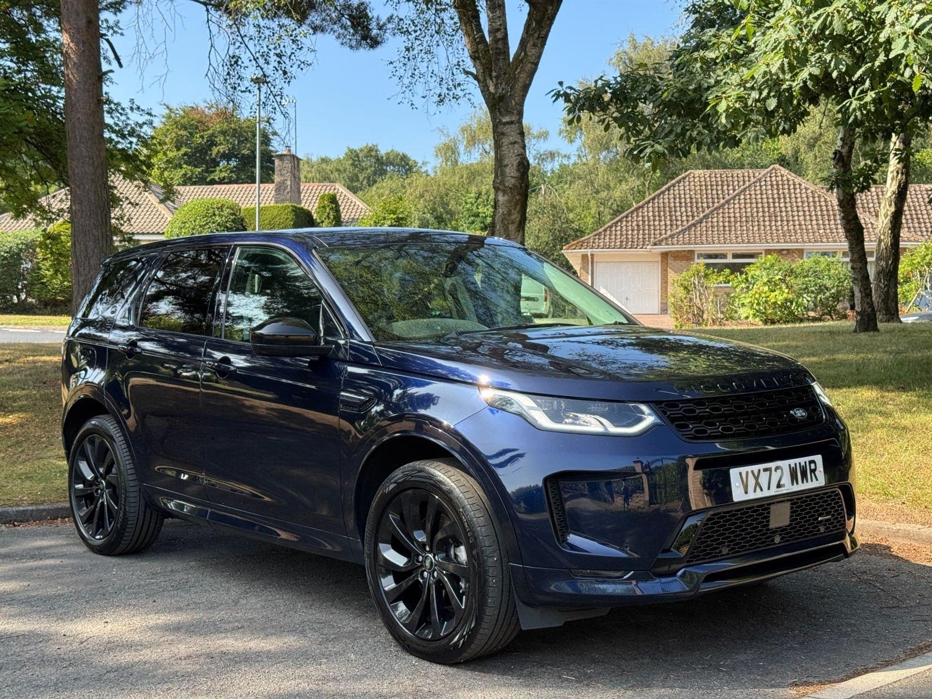 2022 Land Rover Discovery Sport 1.5 P300e 12.2kWh R-Dynamic HSE Auto 4WD