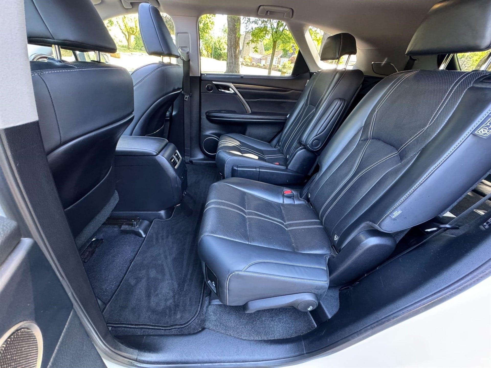 2021 Lexus RX 3.5 L 450h L V6 Takumi E-CVT 4WD
