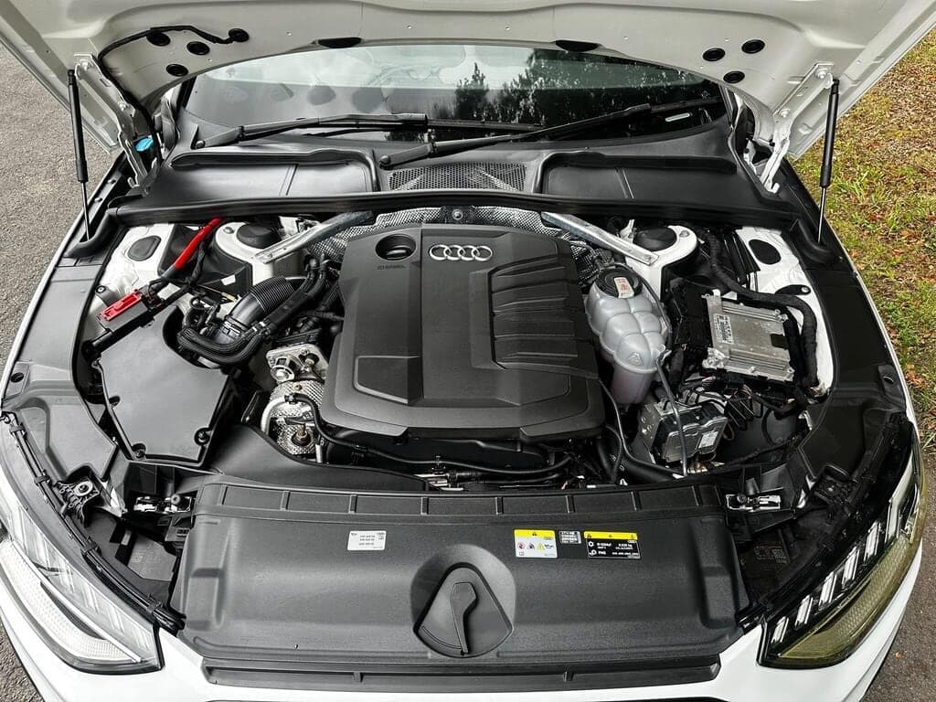 2023 Audi A4 Avant 2.0 TDI 35 Black Edition S Tronic Quattro
