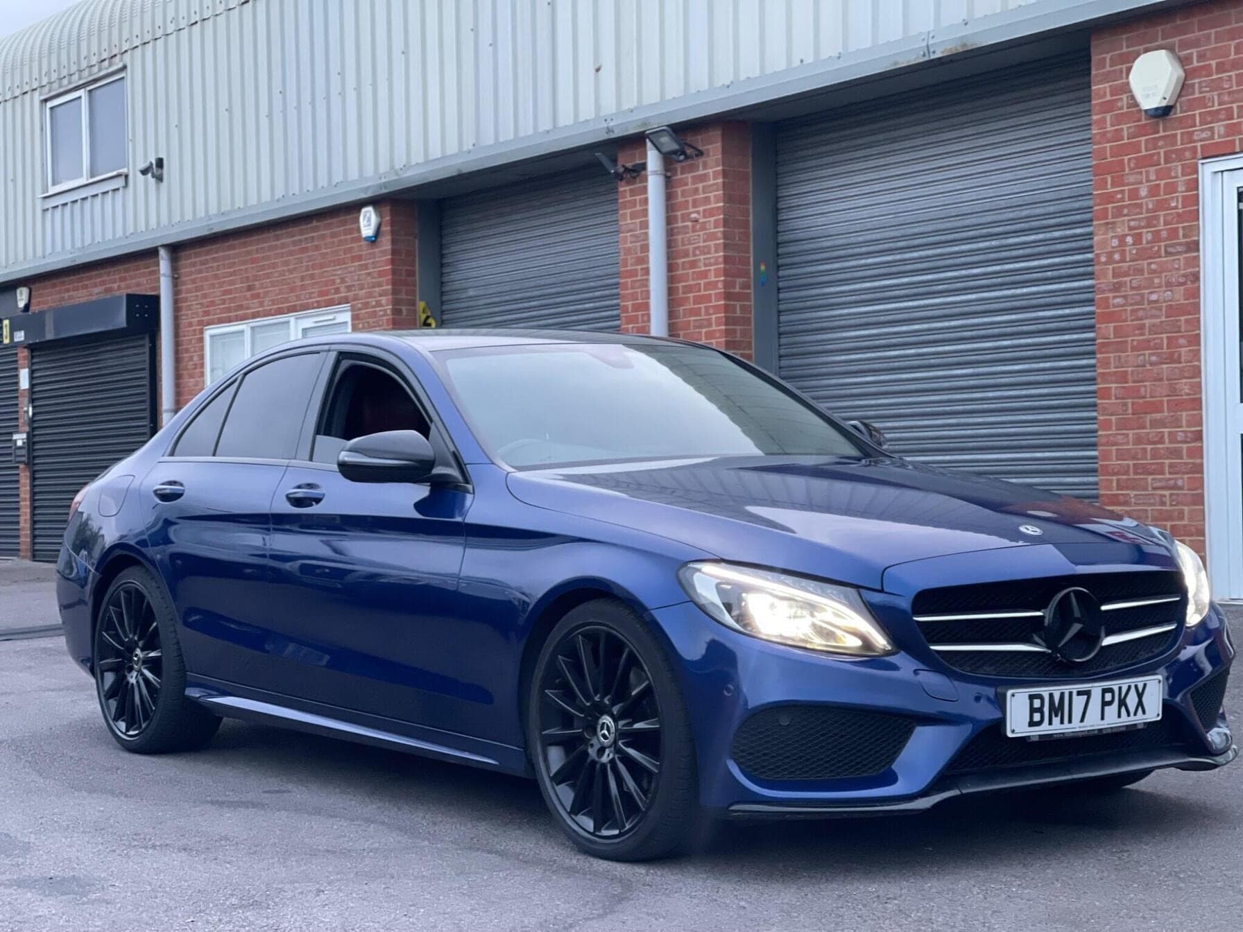 2017 Mercedes-Benz C Class C200 AMG Line Auto — photo 1