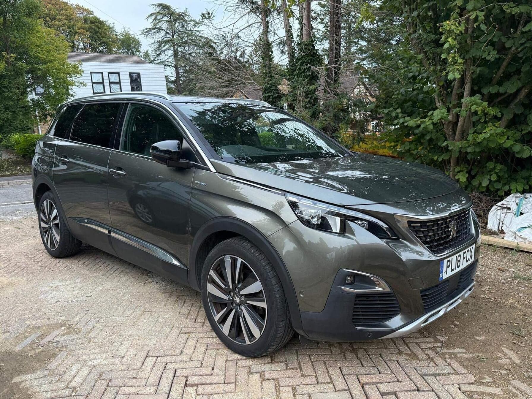 2018 Peugeot 5008 1.2 PureTech GT Line Premium 5dr — photo 1